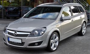 Opel Astra H Sicherungskasten