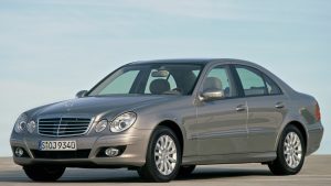 Mercedes W211 und S211: Sicherungsbelegung und Relais