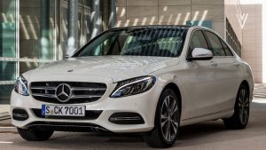 Mercedes W205 Sicherungskasten Belegung und Relais